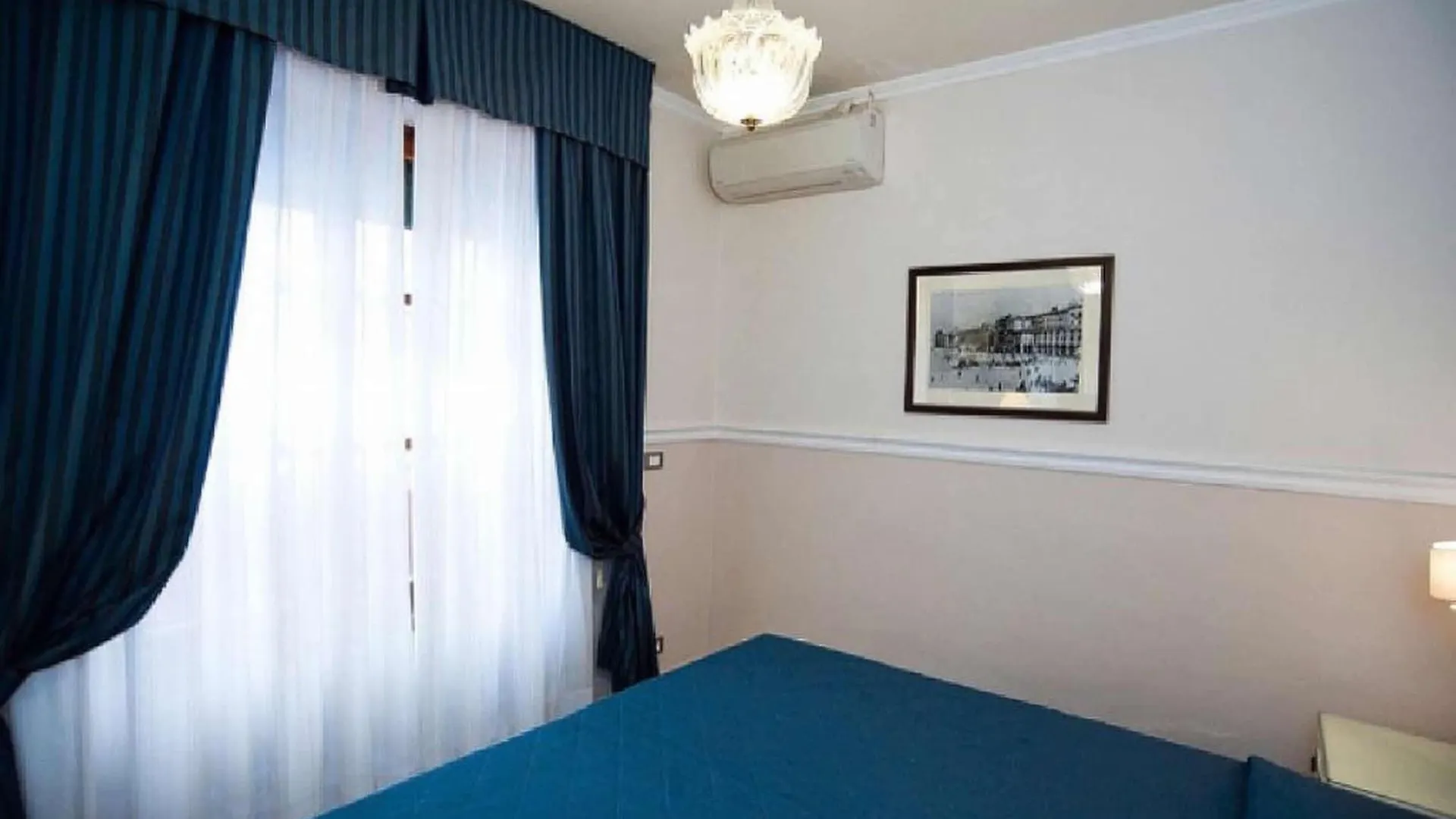 *** Aparthotel The Port Residence Livorno Itálie