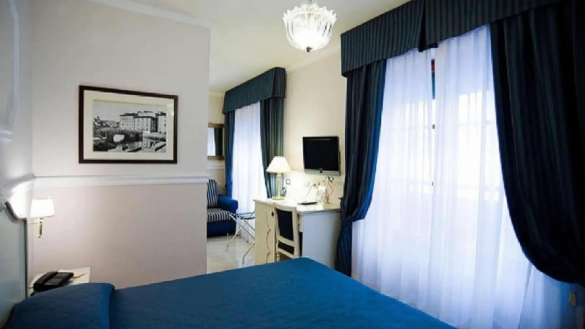 Aparthotel The Port Residence Livorno