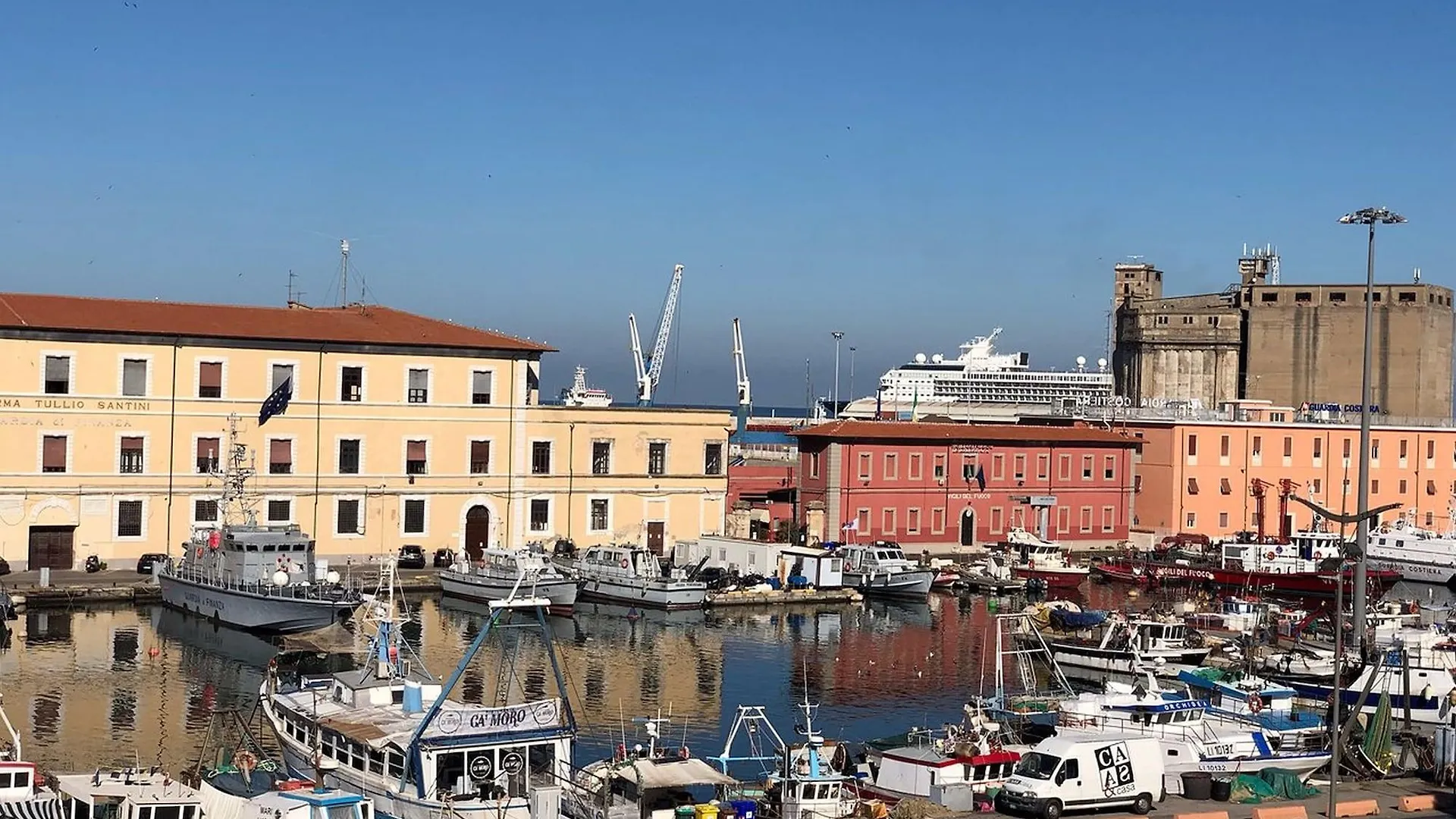 The Port Residence Livorno Aparthotel