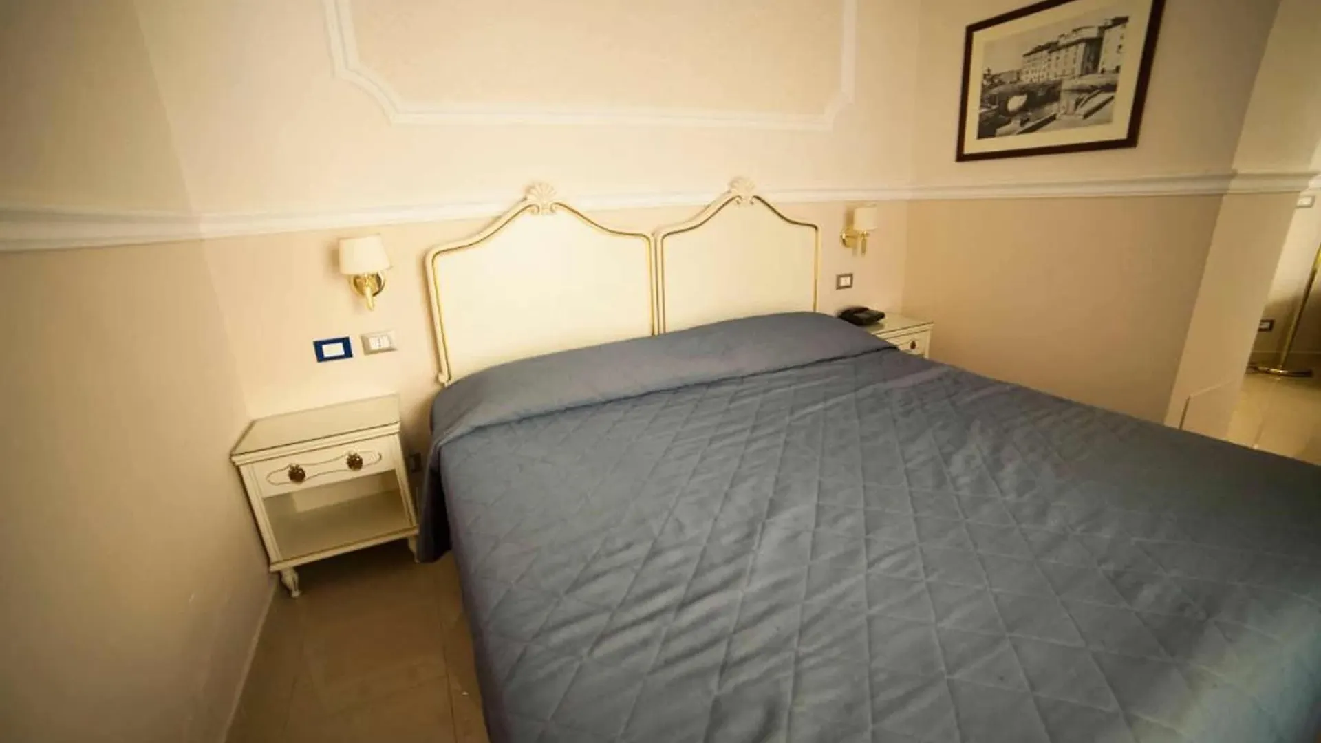 The Port Residence Livorno 3*,  Italien