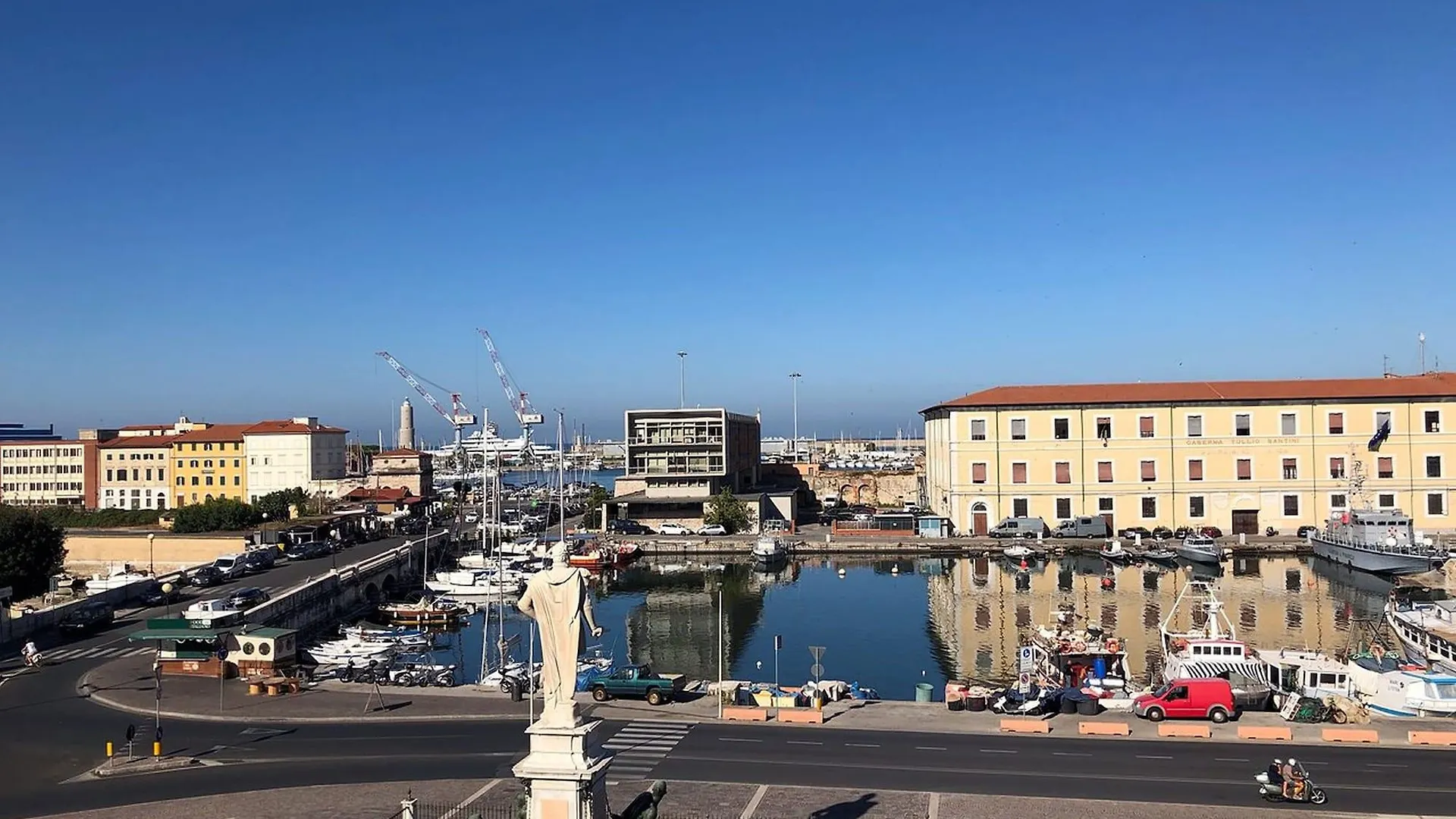 The Port Residence Livorno 3*,
