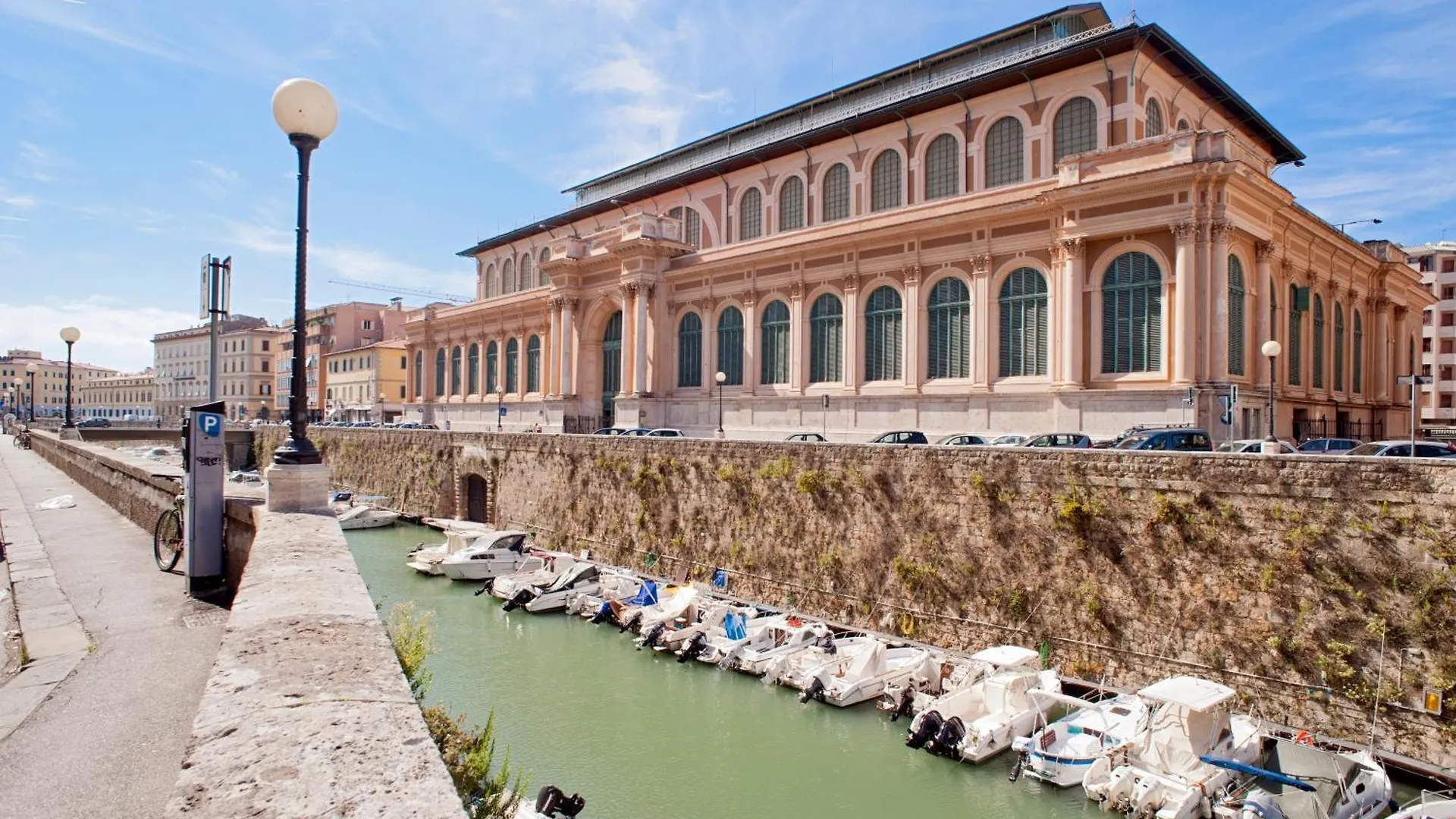 The Port Residence Livorno Aparthotel