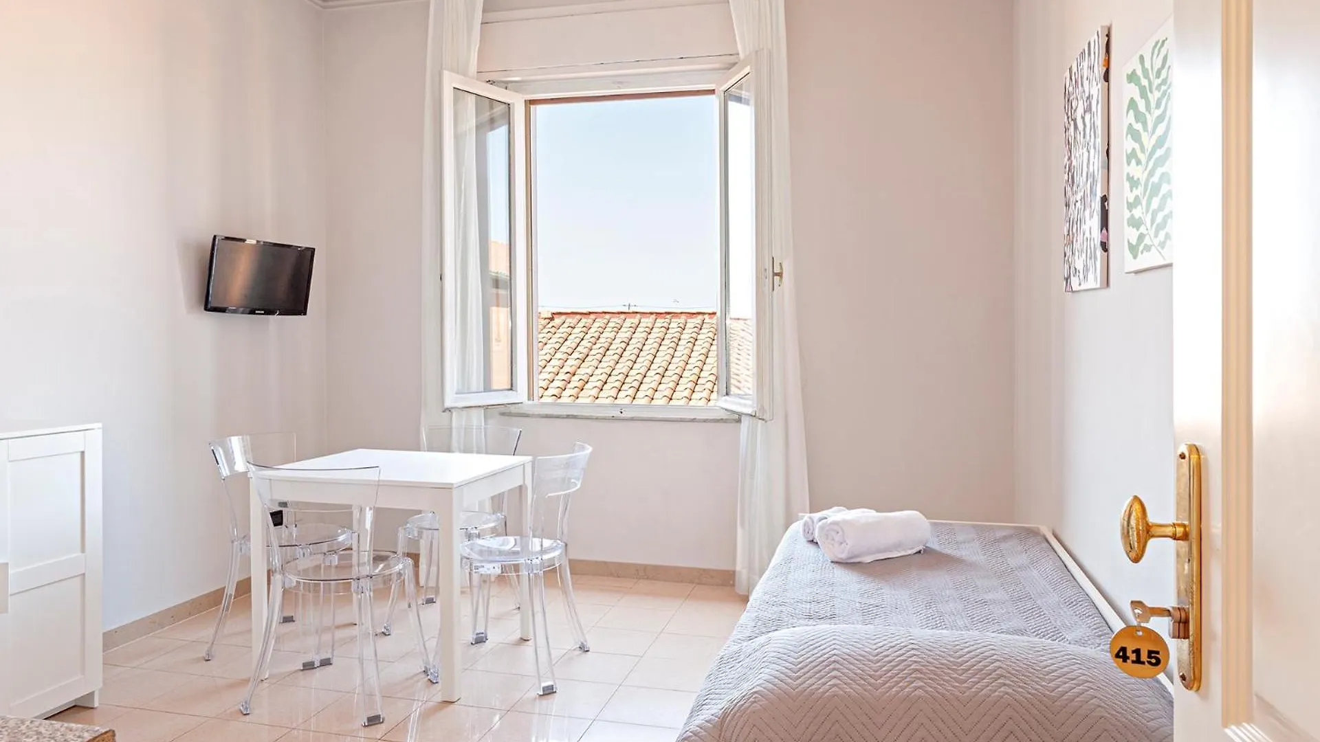 The Port Residence Livorno 3*,